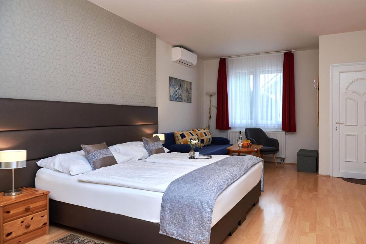 Apartman Brigitte Buekfuerdo Esterno foto
