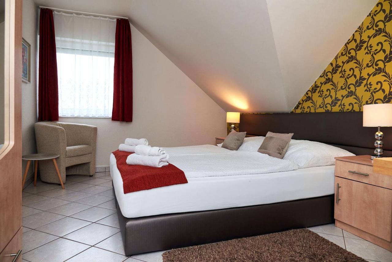 Apartman Brigitte Buekfuerdo Esterno foto