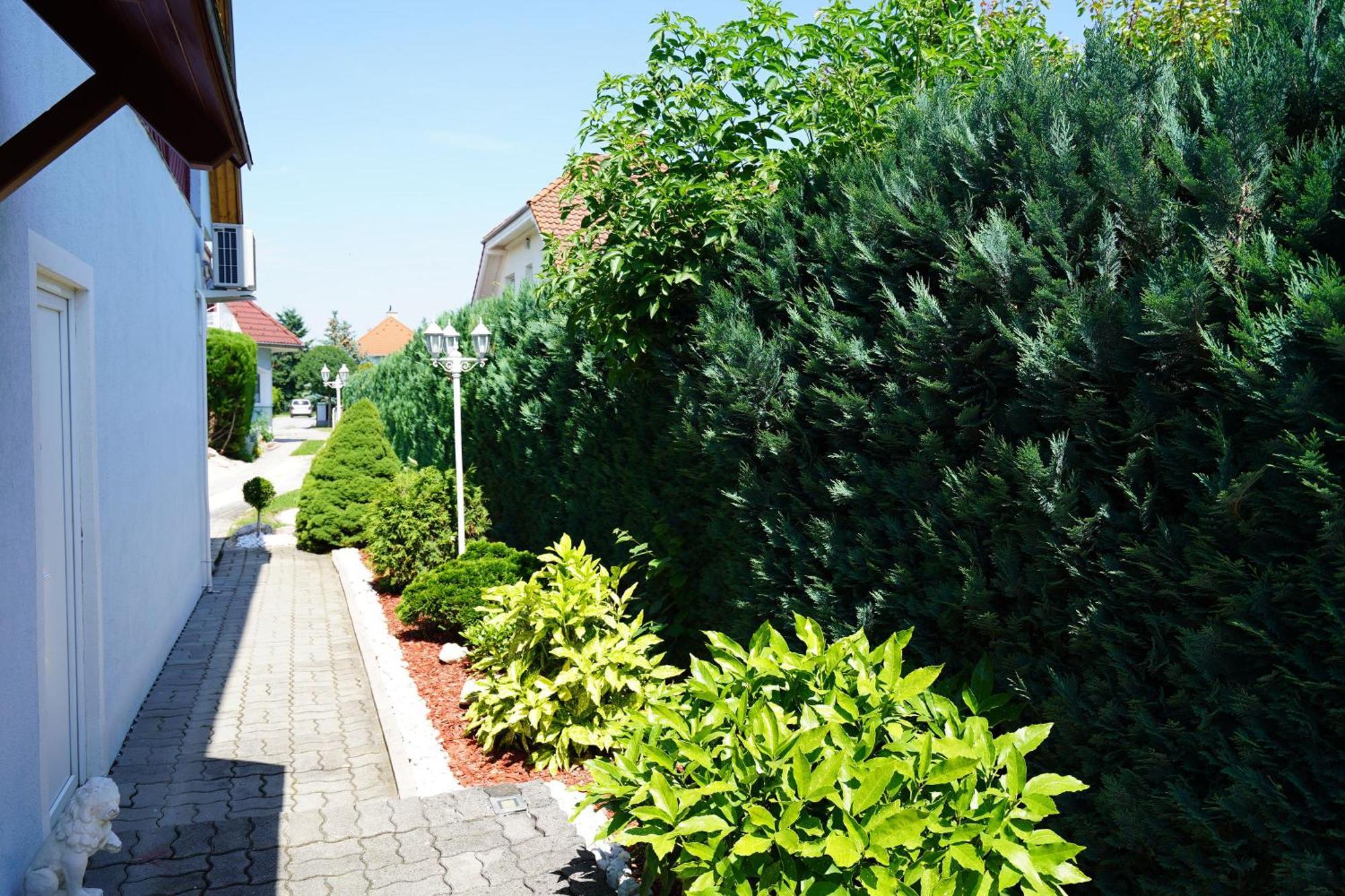Apartman Brigitte Buekfuerdo Esterno foto